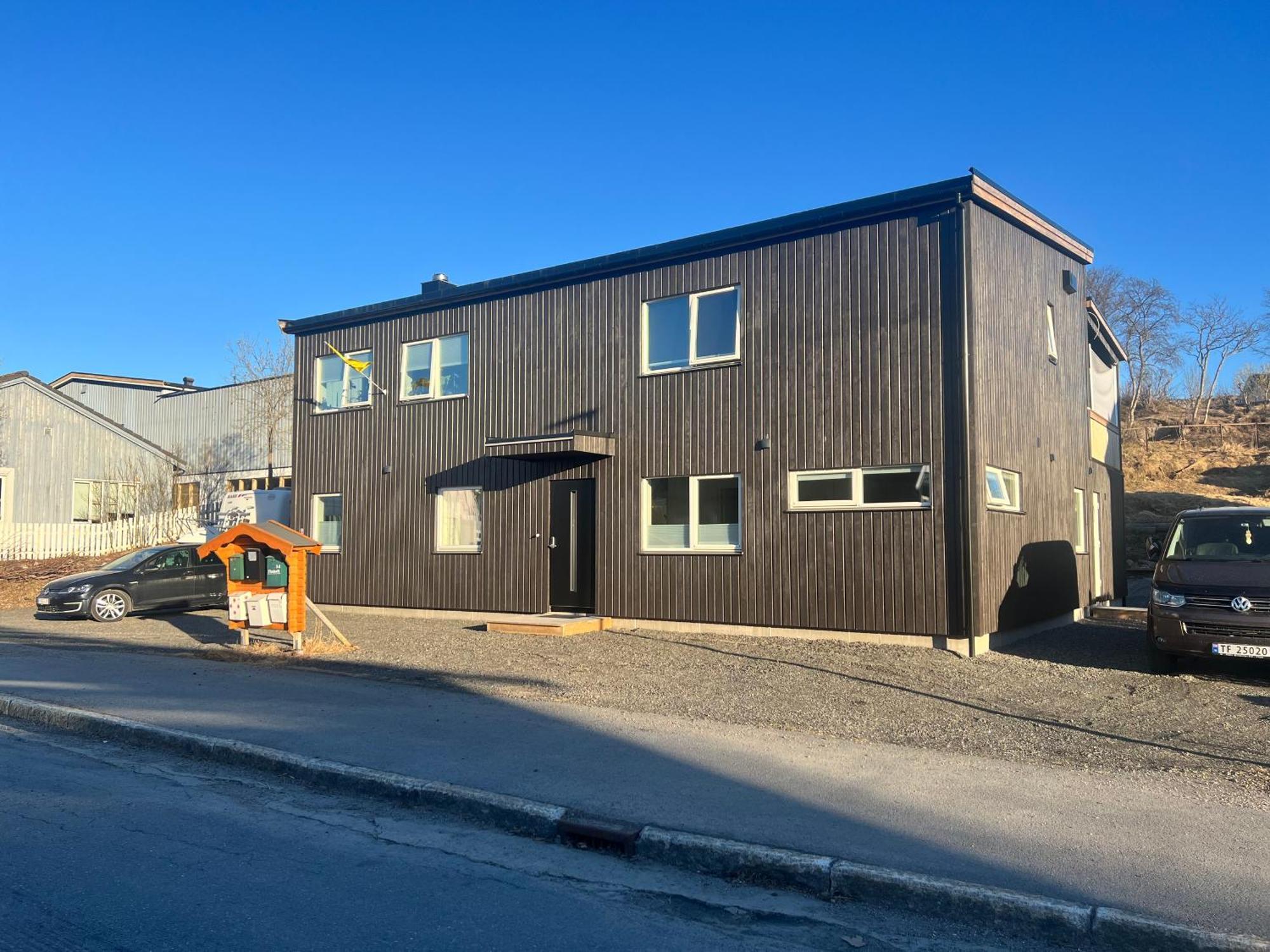 Sommerskaret Kabelvag Bagian luar foto